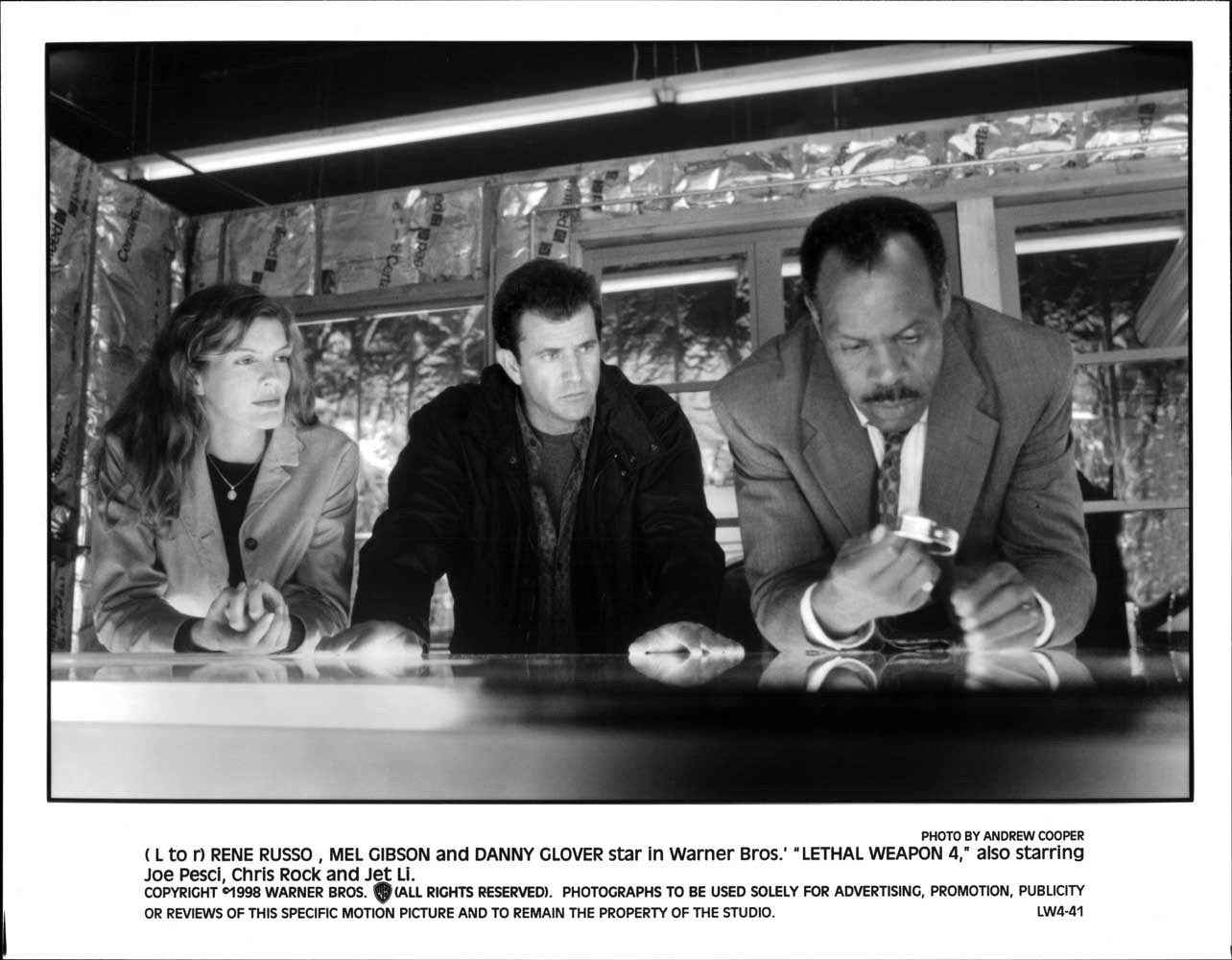 Glover Mel Gibson LETHAL WEAPON 4 Rene Russo original studio 10x8 press photo