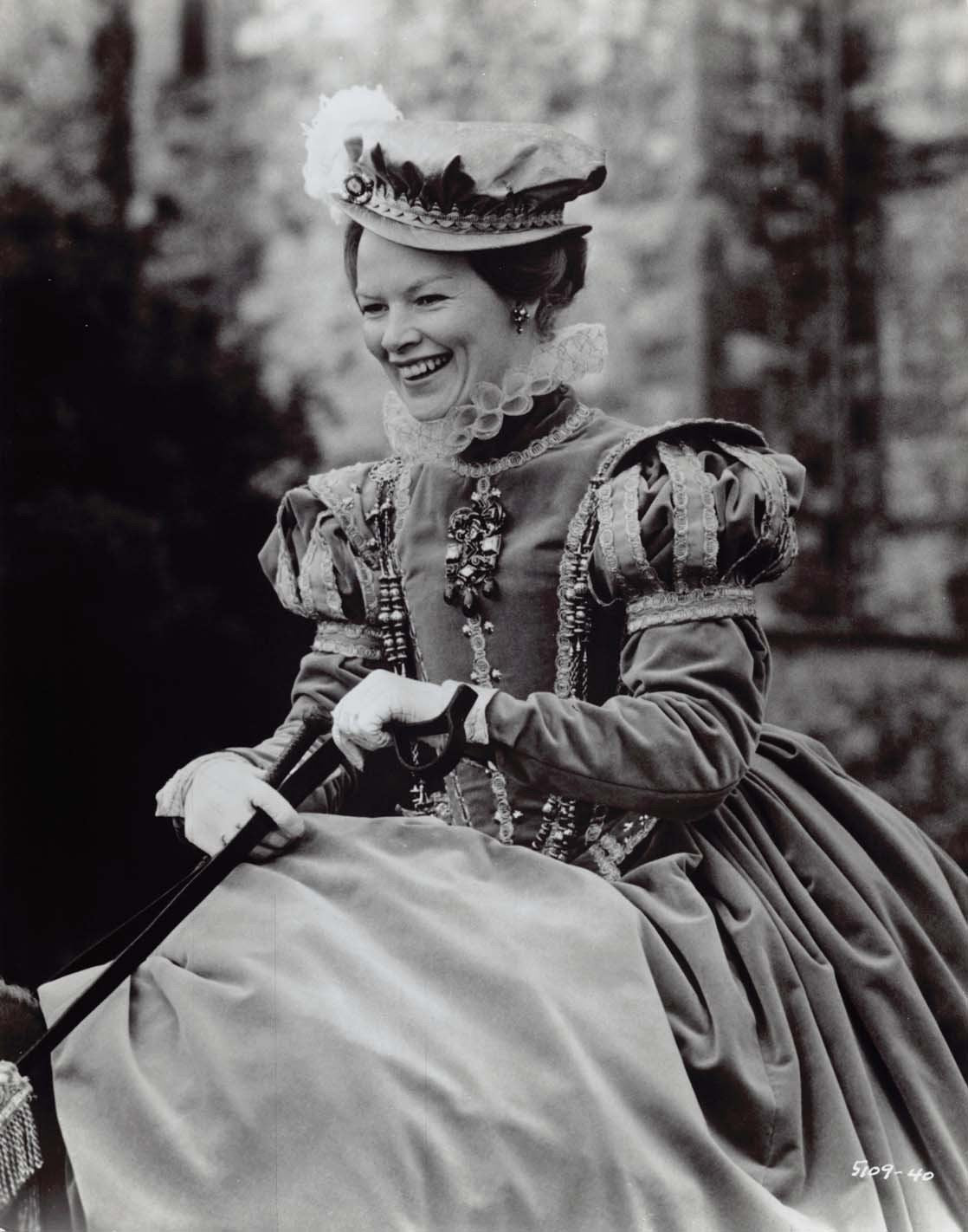 Vanessa Redgrave MARY, QUEEN OF SCOTS set of 35 original 8x10 press photos 1971