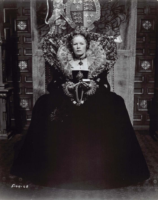 Vanessa Redgrave MARY, QUEEN OF SCOTS set of 35 original 8x10 press photos 1971