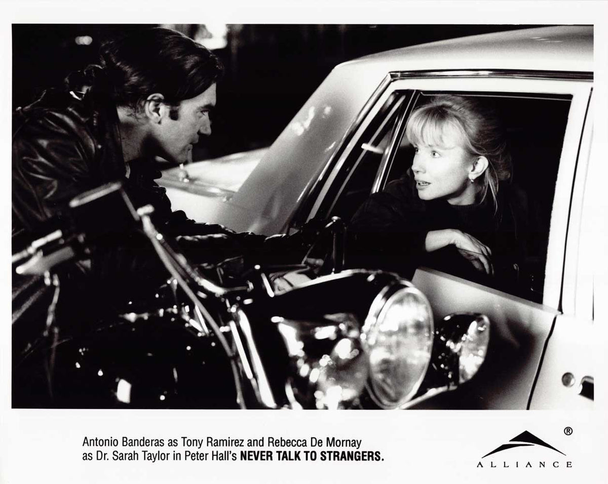 Antonio Banderas NEVER TALK TO STRANGERS Rebecca De Mornay original press photo