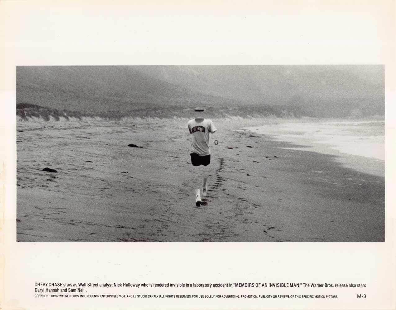 Chevy Chase MEMOIRS OF AN INVISBILE MAN original 8x10 press photo 1992