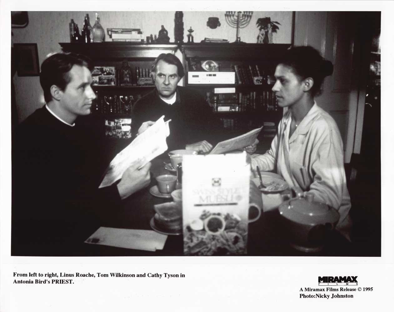 Linus Roache PRIEST Tom Wilkinson original 8x10 press photos 1995 Antonia Bird