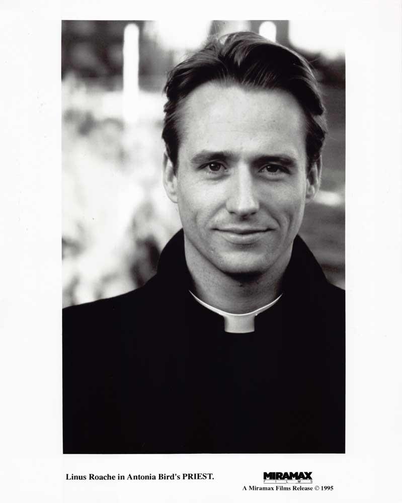 Linus Roache PRIEST Tom Wilkinson original 8x10 press photos 1995 Antonia Bird