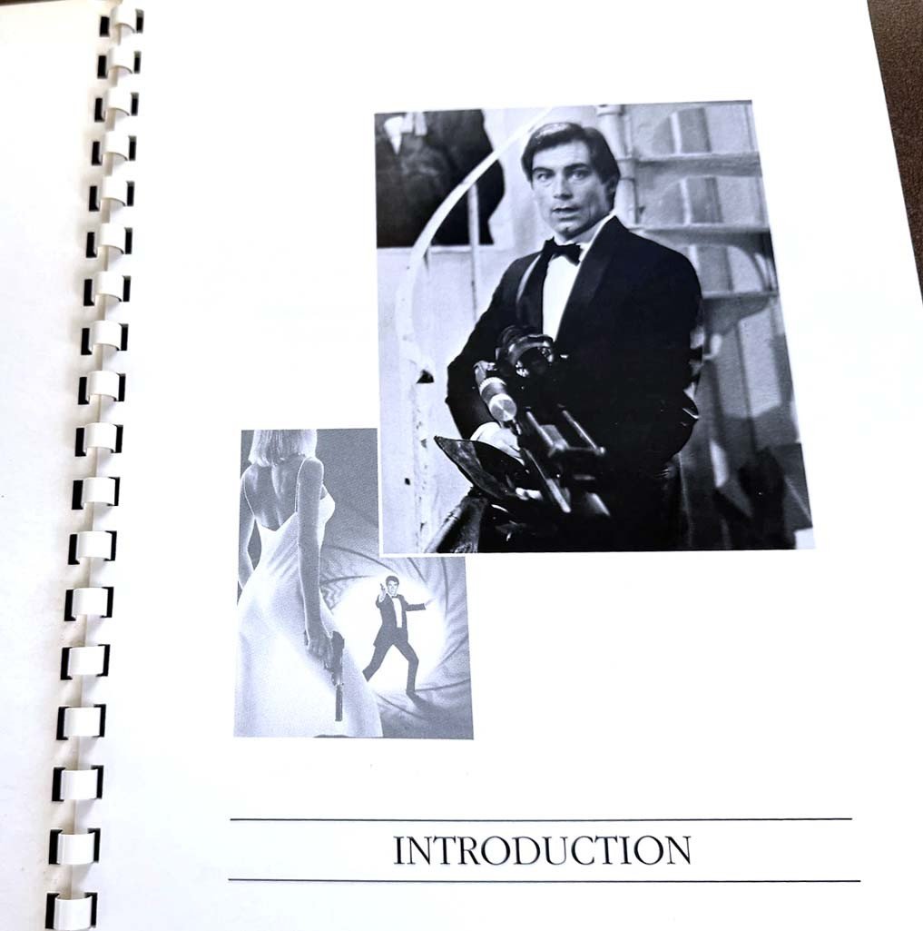 James Bond 007 Timothy Dalton LIVING DAYLIGHTS Promotional Guide 1987