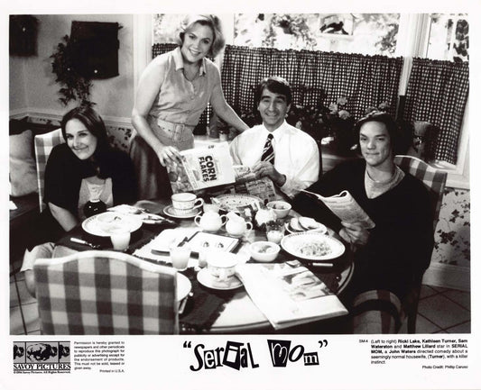 Kathleen Turner SERIAL MOM Matthew Lillard 1994 original 8x10 photo John Waters