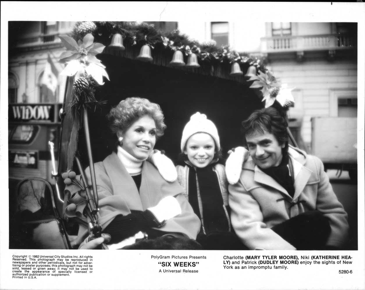 Dudley Moore SIX WEEKS Mary Tyler Moore original 8x10 press photos 1982