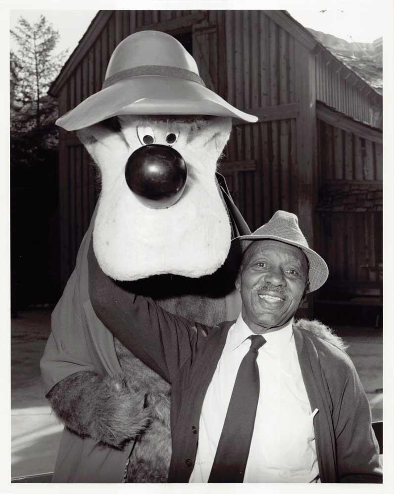 Disney SPLASH MOUNTAIN media press kit with 8x10 photos 1988