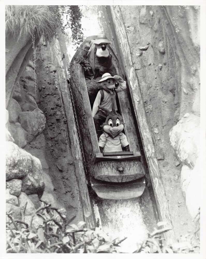 Disney SPLASH MOUNTAIN media press kit with 8x10 photos 1988