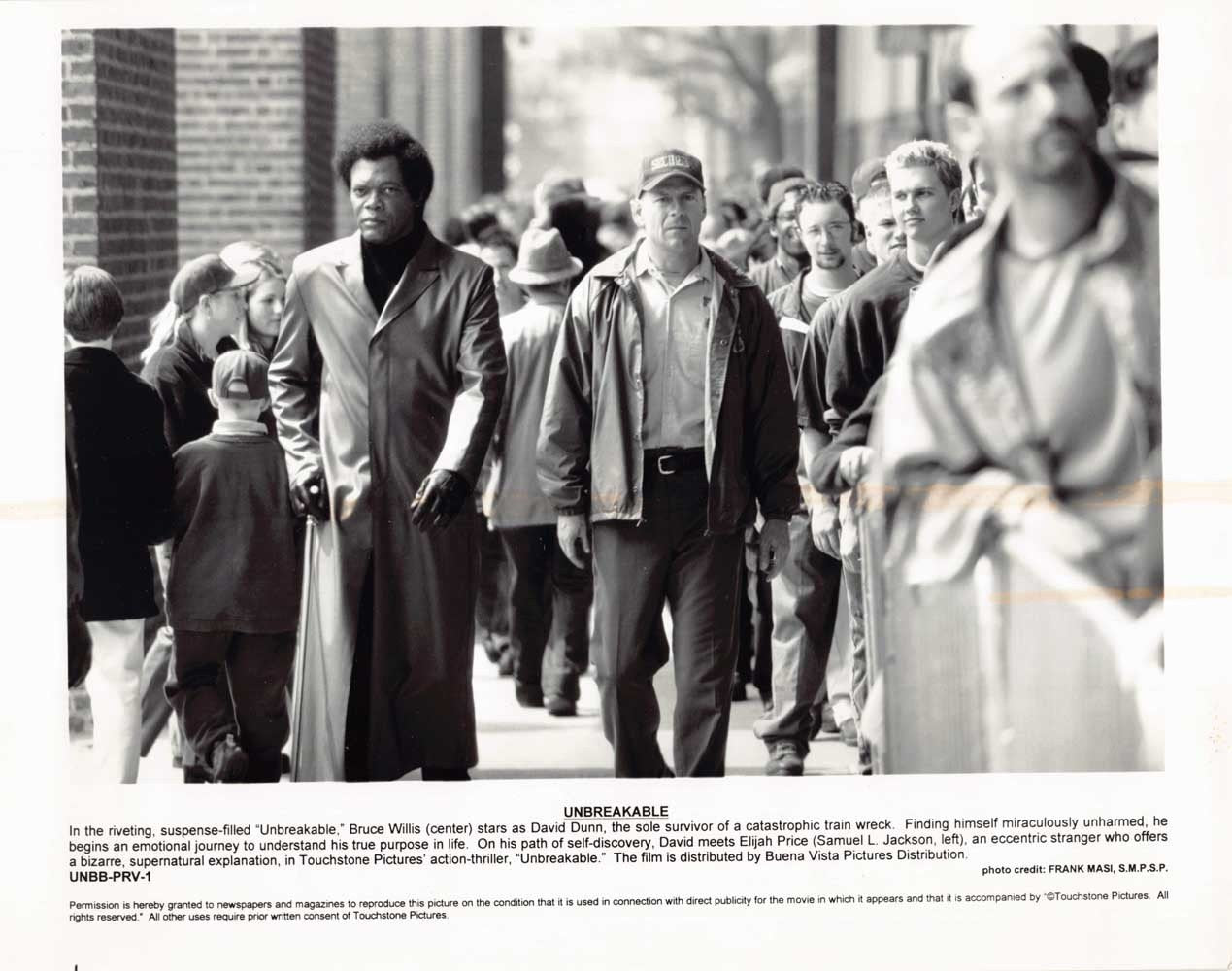 Samuel L Jackson UNBREAKABLE Bruce Willis original press photo 2000