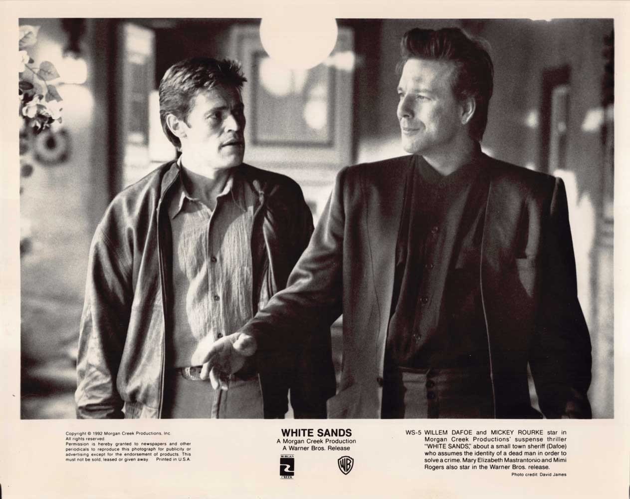 Willem Dafoe WHITE SANDS Mickey Rourke original 8x10 press photo