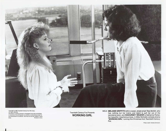 Melanie Griffith WORKING GIRL Sigourney Weaver original 10x8 press photo 1988